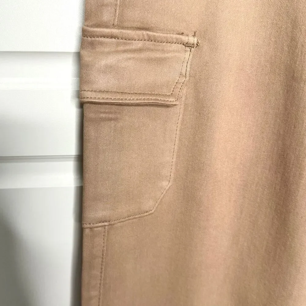 NWT PAIGE Carly Coated High Waist Wide Leg Jeans in latte Size 27